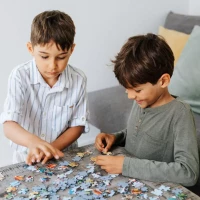 Puzzle 100 elementów. Król Lew. Dzielny Król Lew, zdjęcie 3