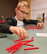 Montessori. Patyki, zdjęcie 3