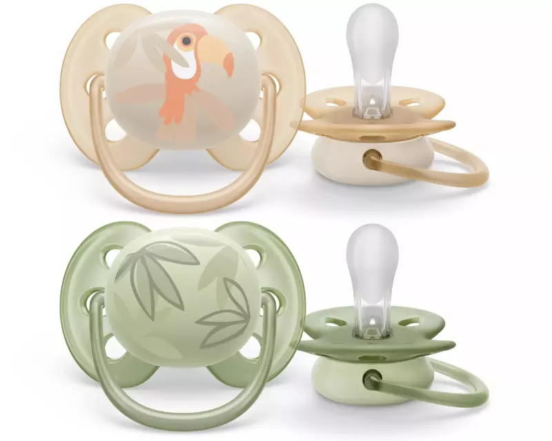 Smoczek Philips Avent Ultra Soft silikonowy supermiękki 0-6m 2 szt. + etui Smoczek Philips Avent Ultra Soft silikonowy supermiękki 0-6m 2 szt. + etui