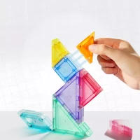 Klocki magnetyczne Tangram 3D z klepsydrą (7 elementów), zdjęcie 2