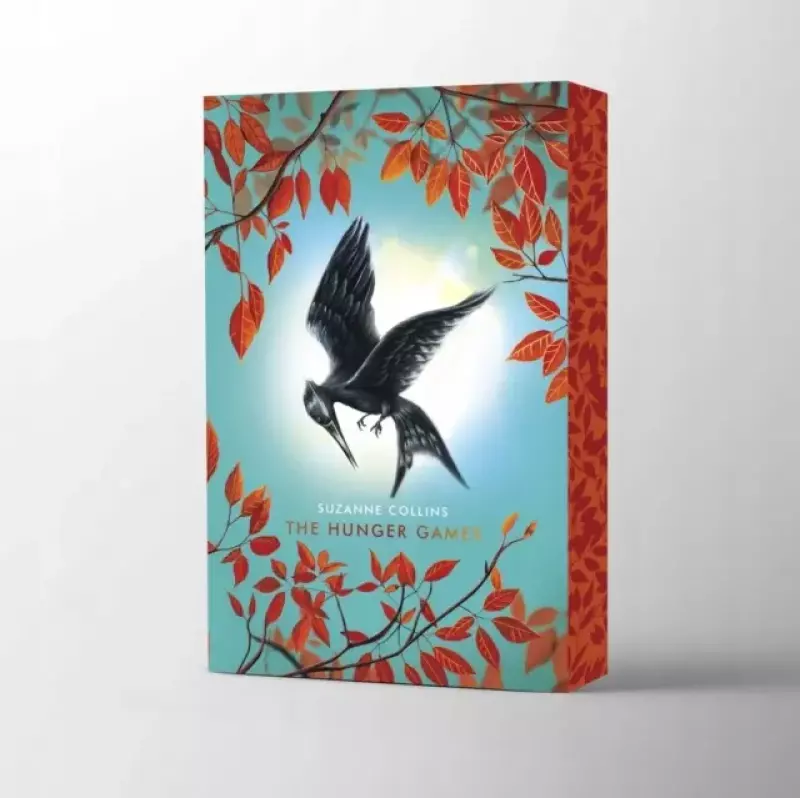 The Hunger Games Deluxe (PB) The Hunger Games Deluxe (PB)
