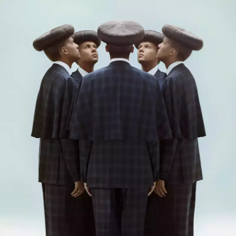 Multitude. CD