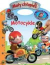 Mały chłopiec. Motocykle - zdjęcie