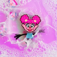 GLO PALS Postać do kąpieli Ulica Sezamkowa ABBY + kostki świecące w wodzie, zdjęcie 5