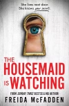 The Housemaid Is Watching - zdjęcie