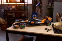 LEGO Technic Bolid McLaren MCL39 F1® 42228, zdjęcie 11