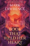 The Book That Held Her Heart - zdjęcie