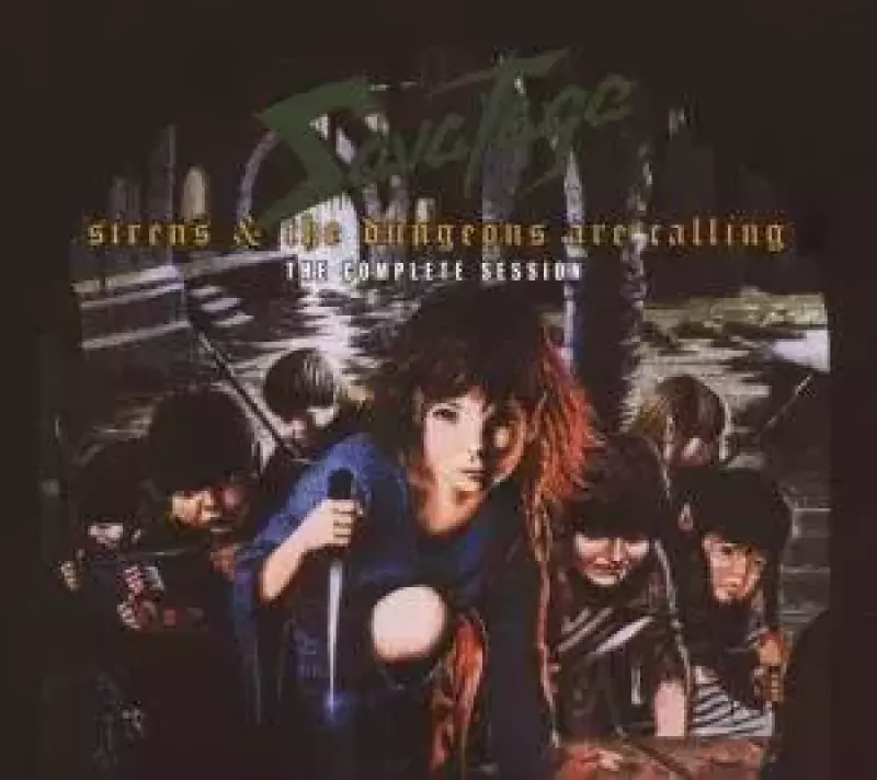Sirens &. CD Sirens &. CD