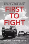 First to Fight - zdjęcie