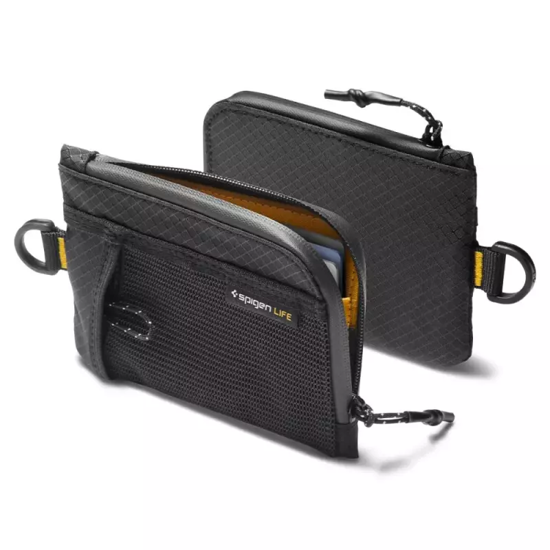 Spigen LF300 Soft RFID Card Holder Black