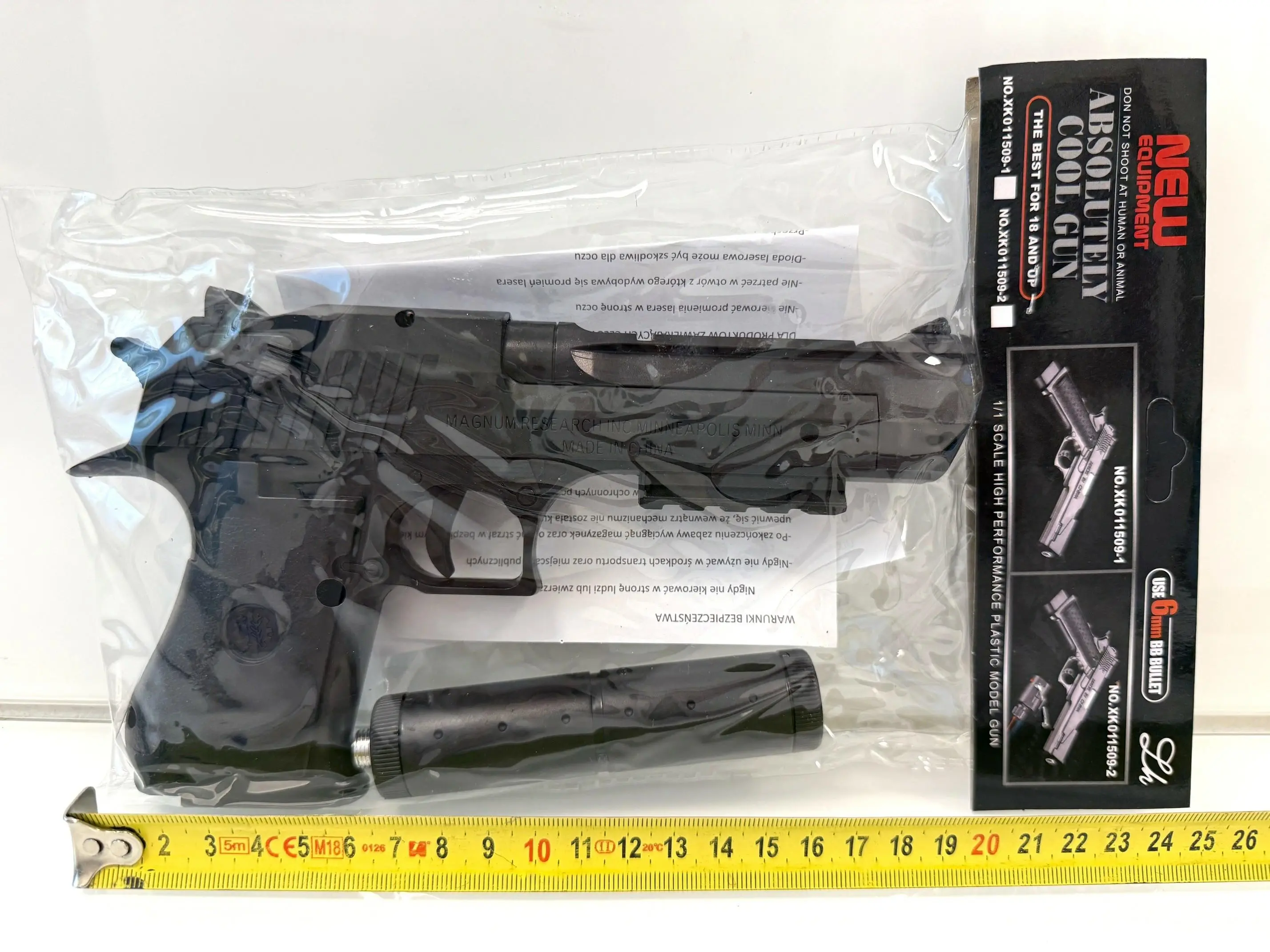 Pistolet Z Tłumikiem Na Kulki XK011507-1 - Zabawki