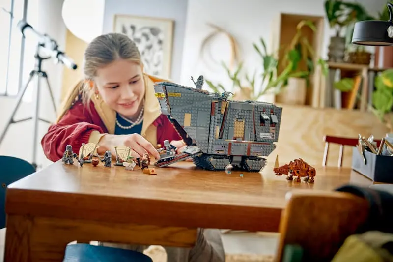 LEGO Star Wars™ Piaskoczołg wędrownych Jawów i bagnorożec 75453 - Zabawki