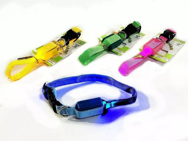 Obroża dla psa ze światłem MIX - Elektronika i akcesoria