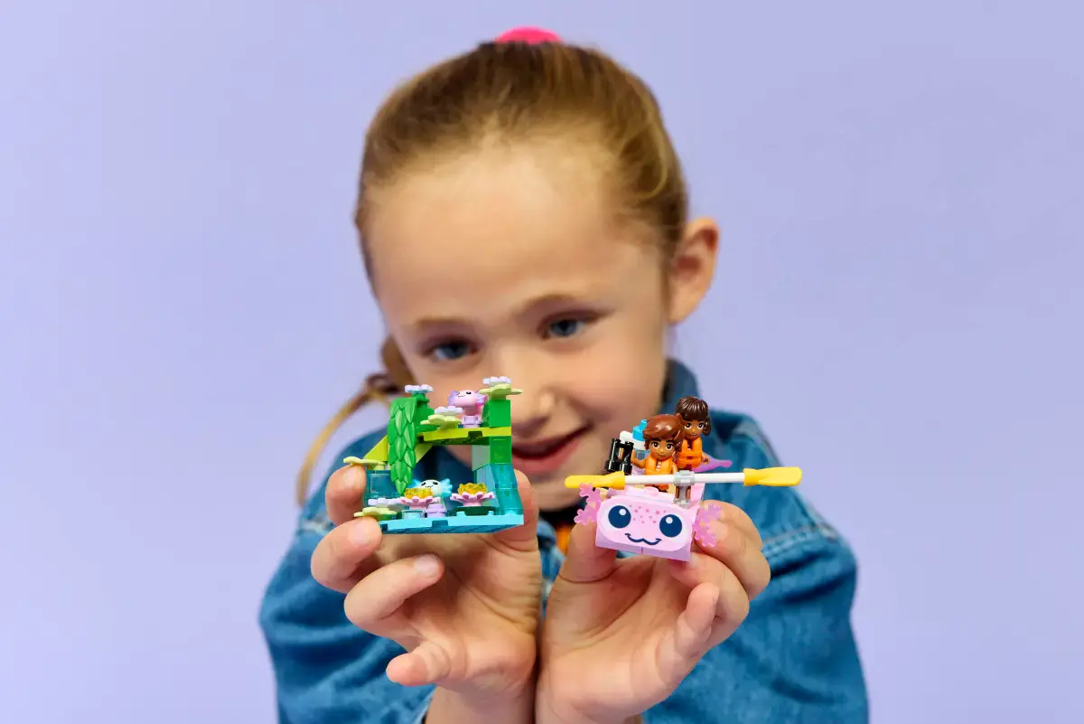 LEGO Friends Przygoda na aksolotlowej łodzi 42681 - Zabawki
