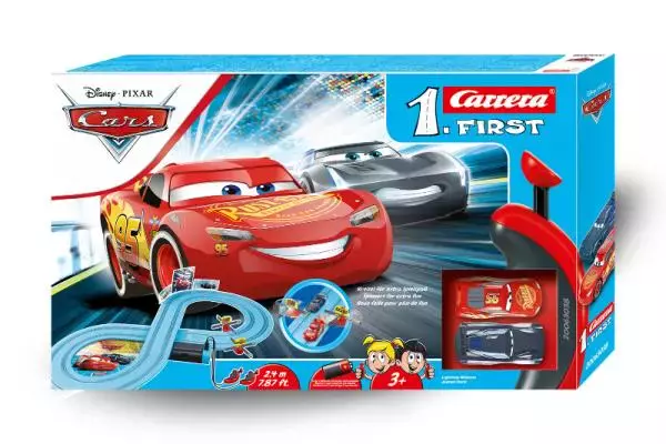 Tor First Cars - Power Duel 2,4m 63038 Disney-Pixar Carrera - Zabawki