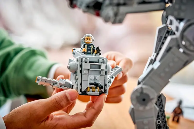LEGO Star Wars™ AT-AT™ Resztek Imperium i INT-4 75454 - Zabawki