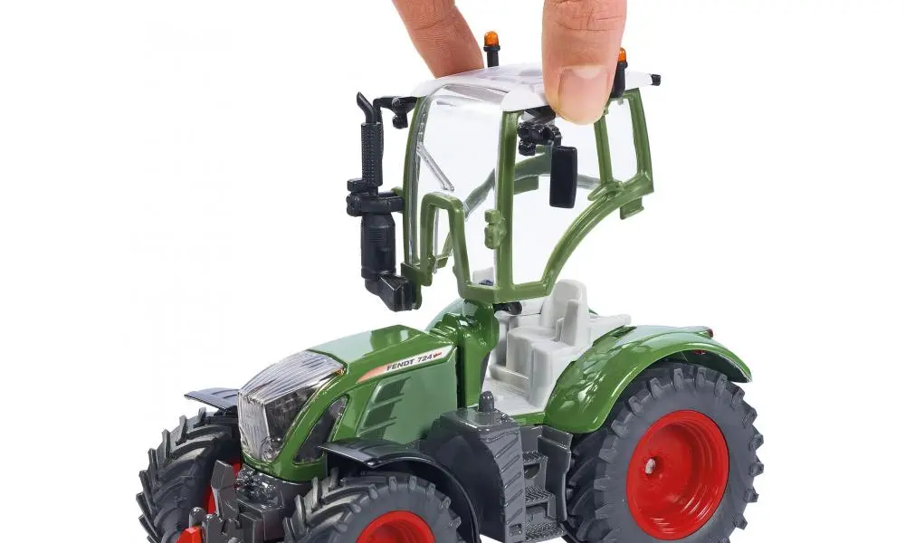 Farmer - 1:32: Traktor Fendt 724 Vario - Zabawki