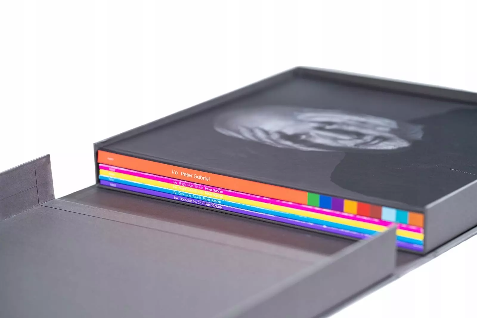 I/O (DELUXE BOX 4xLP, 2xCD, BluRay), Winyl+CD - Muzyka