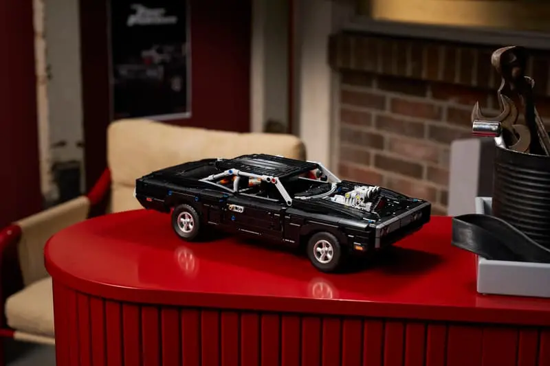 LEGO Technic Samochód Fast and Furious Dodge Charger R/T 42231 - Zabawki