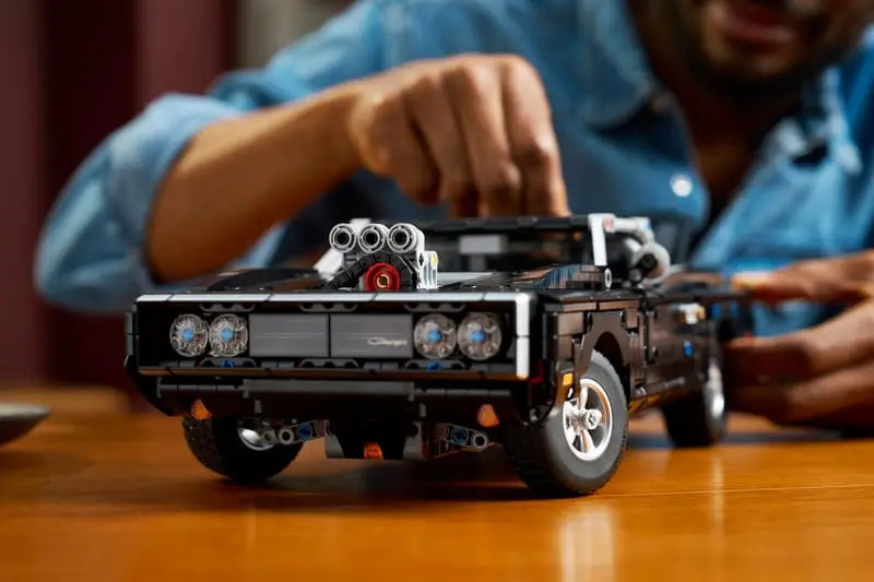 LEGO Technic Samochód Fast and Furious Dodge Charger R/T 42231 - Zabawki