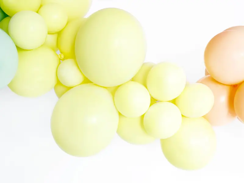 Balony 23cm, Pastel Lemon (1 op. / 100 szt.) - Impreza