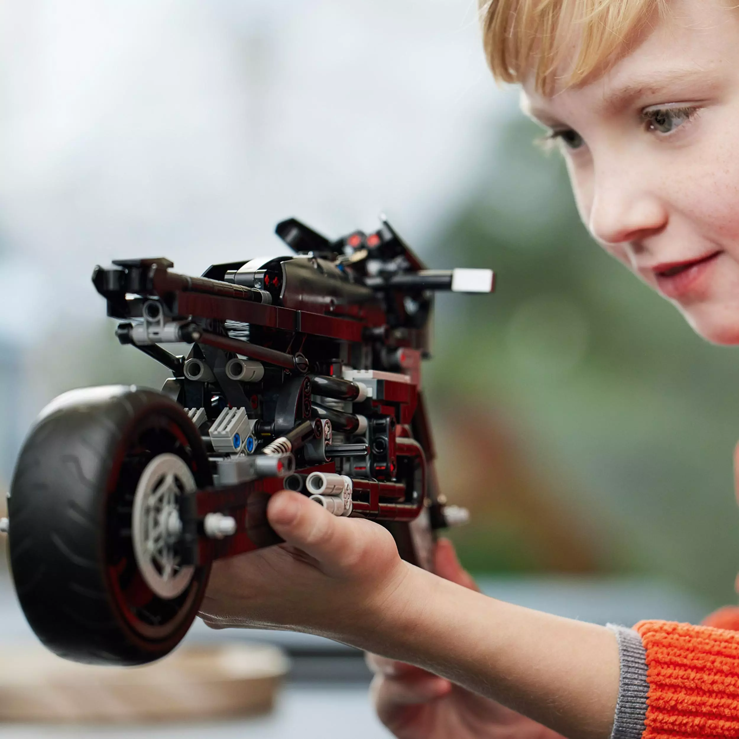 LEGO Technic BATMAN — BATMOTOR™ 42155 - Zabawki