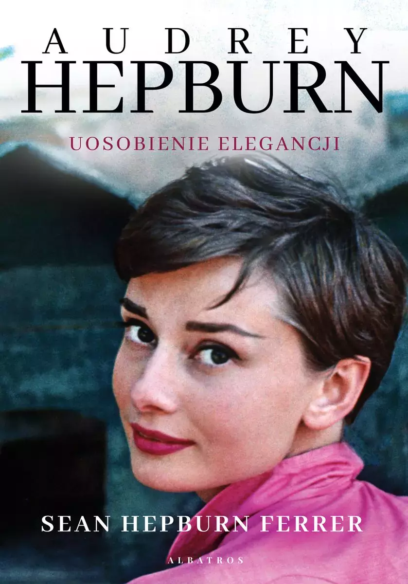 Audrey Hepburn. Uosobienie elegancji - Książki