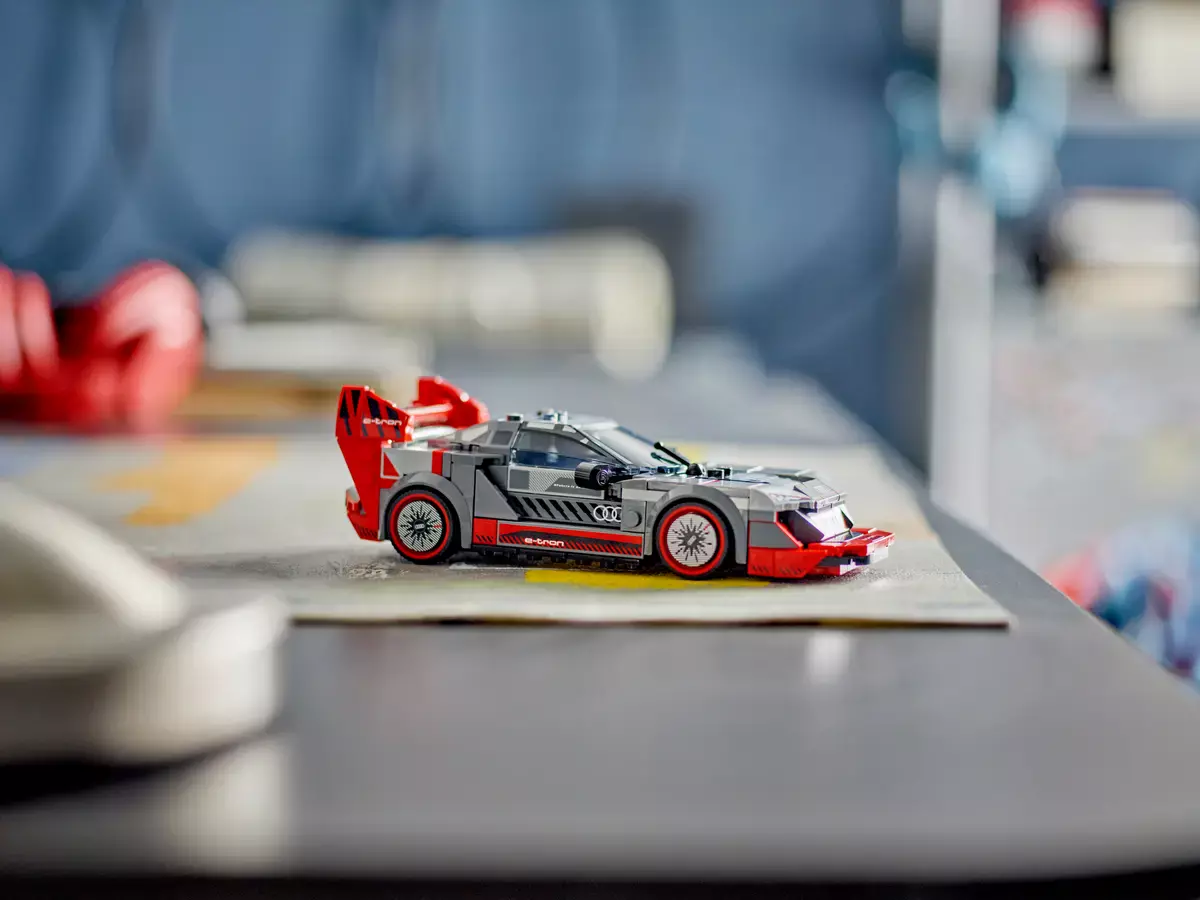 LEGO Speed Champions Wyścigowe Audi S1 E-tron Quattro 76921 - Zabawki