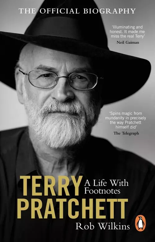 Terry Pratchett: A Life With Footnotes - Książki