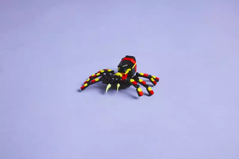 LEGO Creator 3 w 1 Dzikie zwierzęta: niezwykły pająk 31159 - Zabawki
