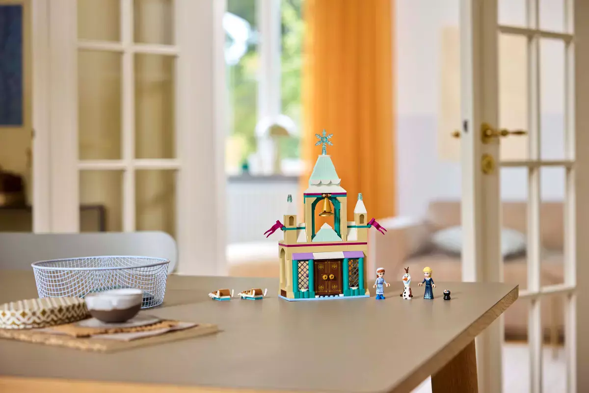 LEGO Disney™ Kraina lodu — Zamek w Arendelle 43265 - Zabawki