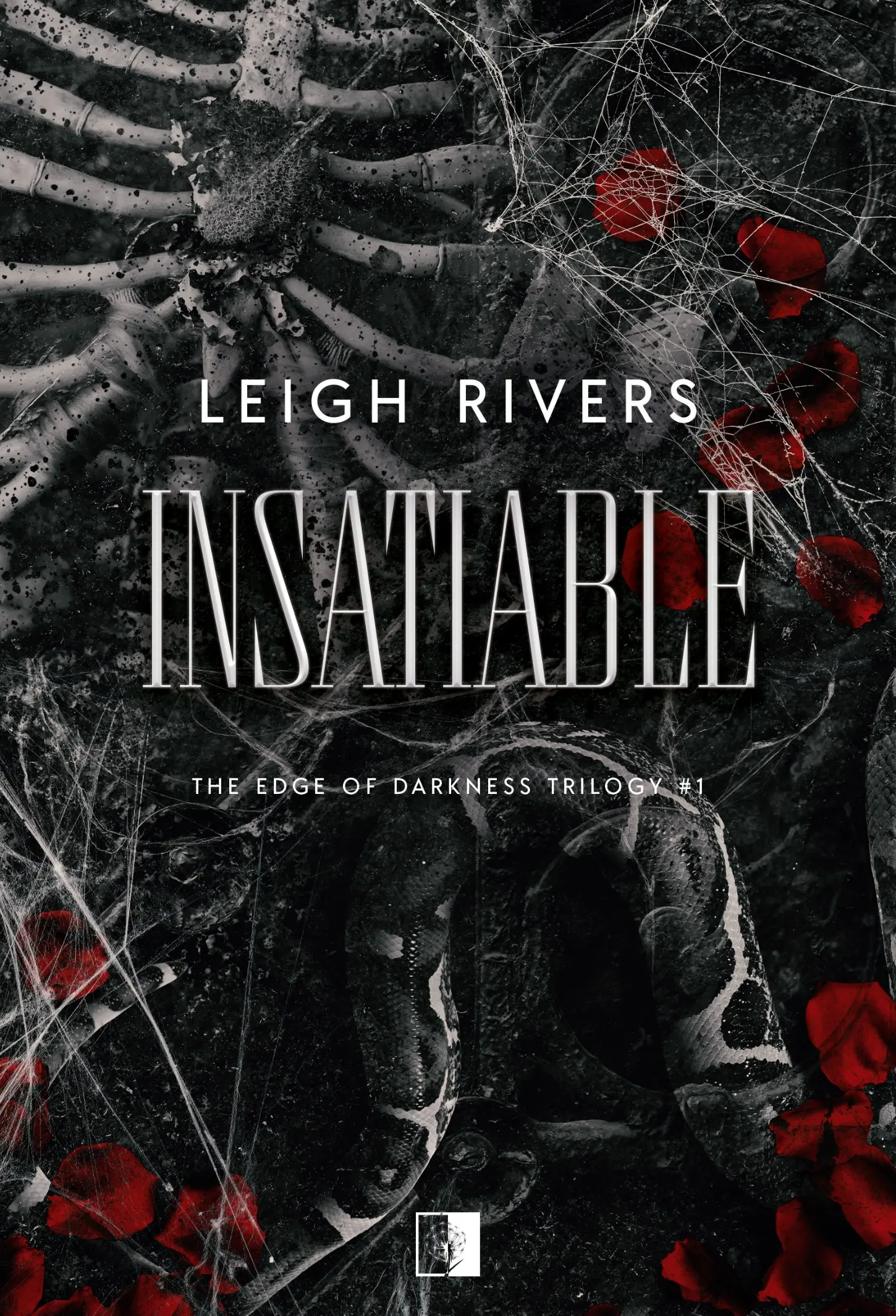 Insatiable. The Edge of Darkness Trilogy. Tom 1 - Książki