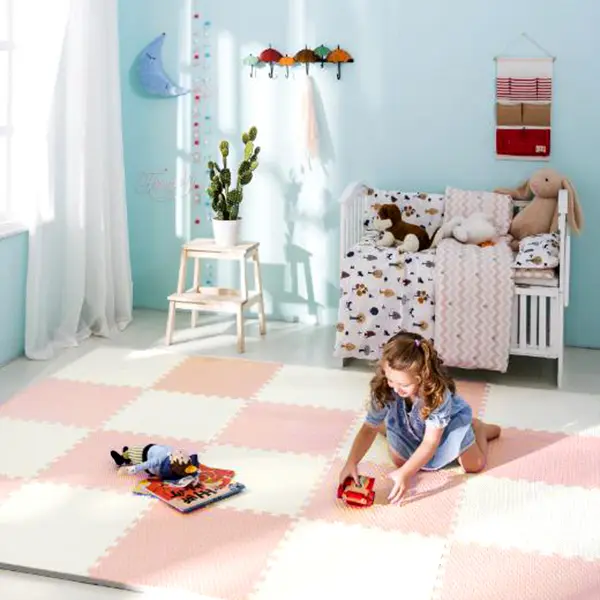 Duża mata piankowa puzzle Ricokids 60x60 cm 4 szt. brzoskwiniowo-biała - Zabawki