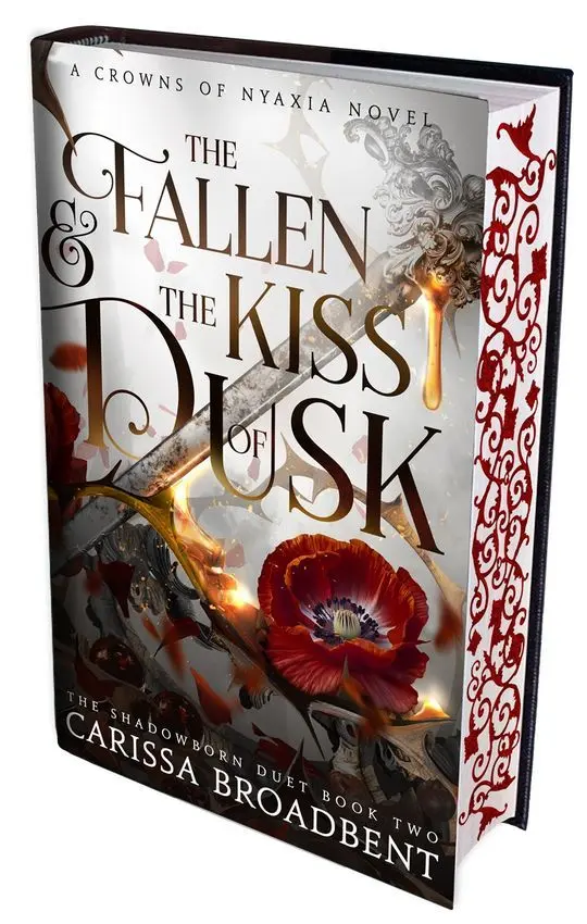 The Fallen and the Kiss of Dusk - Książki
