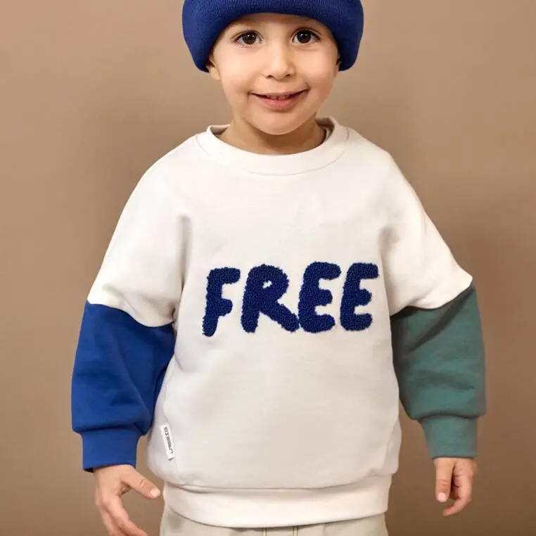 Lassig Bluza z bawełny organicznej GOTS Little Gang Free milky 7-12 m-cy - Mama i dziecko