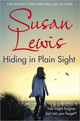 Hiding in Plain Sight - Książki