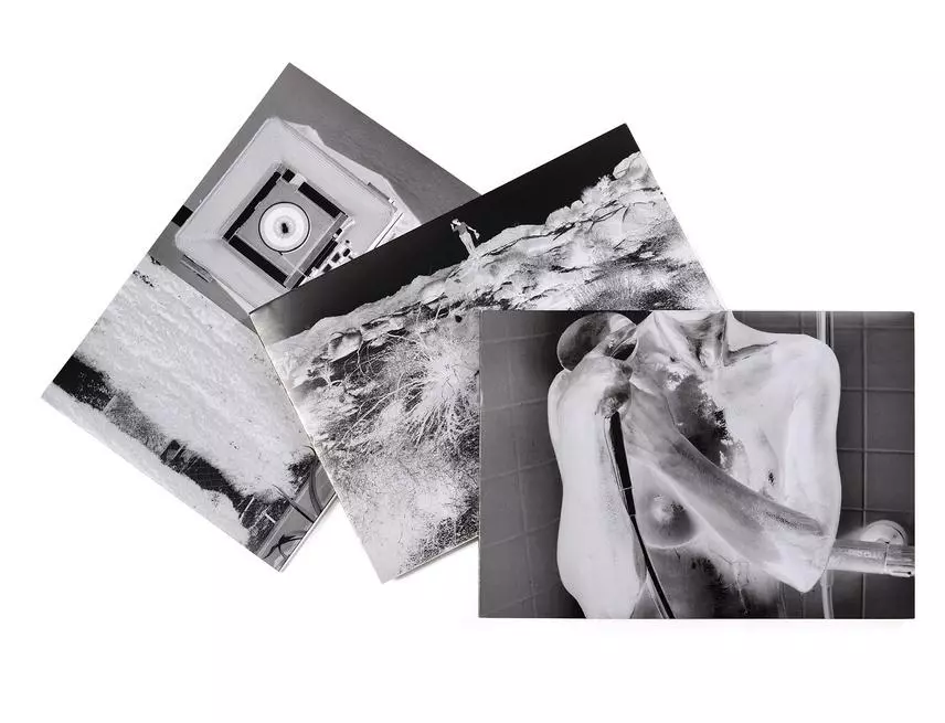Negative book - Książki