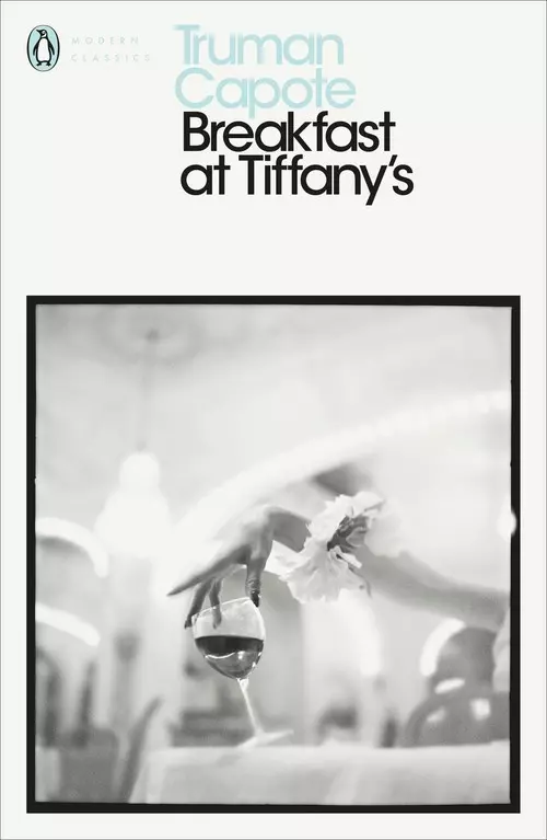 Modern Classics. Breakfast at Tiffany's - Książki
