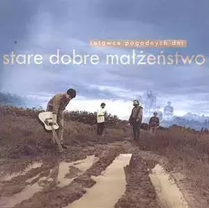 Latawce pogodnych dni. CD - Muzyka